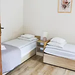 Noclegi Jaroszowice Gæstehus