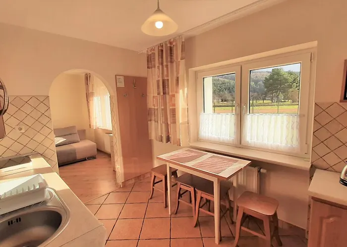 Noclegi Jaroszowice بيت ضيافة